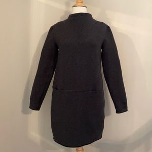 Lululemon City Bound Shift Dress in Heathered Black, Size 4